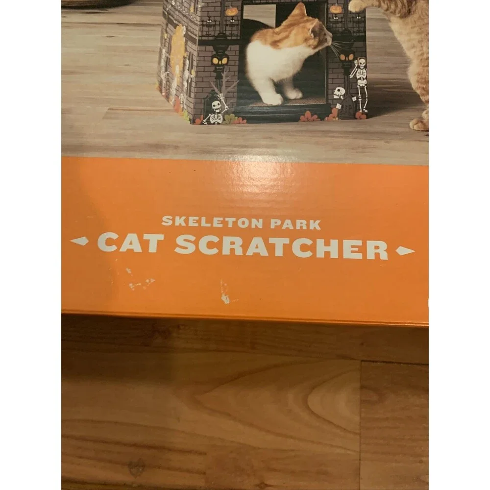 Hyde And EEK Skeleton Park Cat Scratcher Halloween Theme